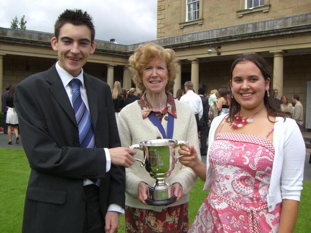 Old Scholars cup presentation 2007